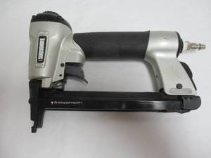 lot 74 image: SUREBONDER 9600A Pneumatic Stapler