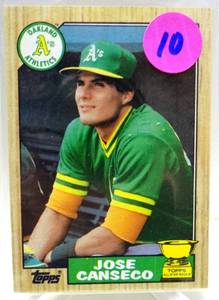 lot 10 image: ROOKIE CARD - 1987 TOPPS # 620 JOSE CANSECO ROOKIE