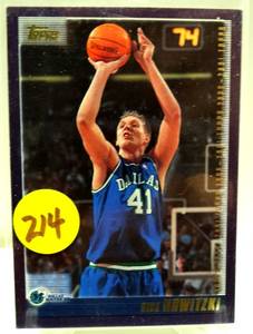 lot 214 image: 2000 Topps Dirk Nowitzki #16 Dallas Mavericks