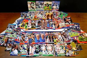 lot 306 image: PRO SET CARD LOT - 86 STAR CARDS