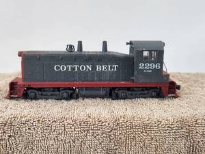 lot 50 image: Cotton Belt train engine