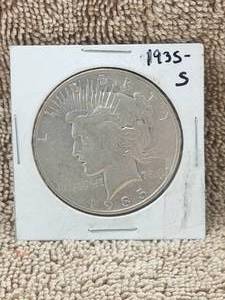 lot 51 image: 1935-S Peace silver dollar