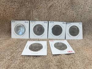 lot 102 image: Selection of 5 Kennedy half-dollars