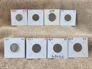 lot 122 image: Selection of 8 vintage Buffalo Nickels