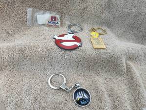lot 24 image: Selection of keychains
