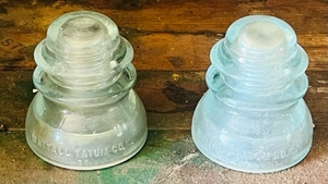 lot 14 image: Two Whitall Tatum Co. No. 1 Glass Insolators&nbsp #s 29 &amp 34