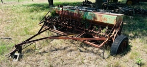lot 46 image: Vintage Planter- Still Possibly Useful or Great For Yard Art