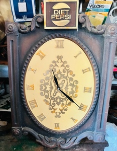 lot 50 image: 14x21 Vintage Diet&nbsp Pepsi Advertising Clock
