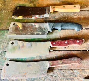 lot 80 image: Vintage Utica Super Edge, 11 12 Maxam, &amp Two Other 11 Cleavers
