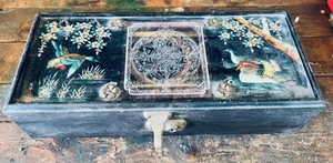 lot 89 image: Antique Oriental 13 12x 6x 4 12 JewelryMusic Box
