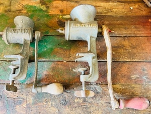 lot 100 image: intage Climax No. 5 &amp Merit No. 15 Meat Grinders