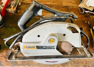 lot 153 image: Craftsman Commercial 2 HP 7 12 Circular Saw