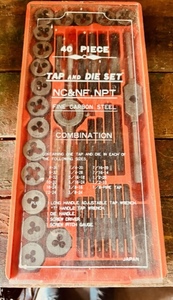lot 156 image: NC&ampNF, NPT 40 pc. Tap &amp Die Set