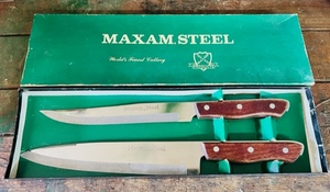 lot 174 image: Vintage Set of Maxam Corporation of America 2 piece Carving and Chef Knives in Box