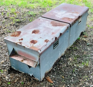 lot 202 image: 68x 21 12x 20 Heavy Duty Rawson Two Lid Mountable Tool Box