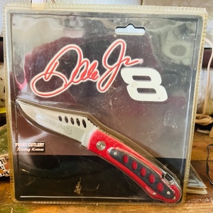 lot 229 image: Frost Cutlery Dale Earnhardt Jr. #8 Commemorative Collectible Knife