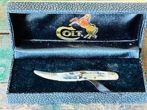 lot 236 image: Vintage Signed by Sam Colt Pocket Knife WBox