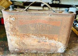 lot 271 image: Vintage 1930s Eveready 6 Volt HOT SHOT Multiple Battery