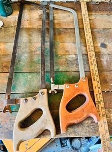 lot 296 image: Vintage Millers Falls No. 320 22 Blade &amp Sheffield Saw Works No. 77 19 Blade Butchers BoneMeat Saws