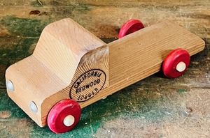 lot 378 image: Vintage California Redwood Logger Wooden Truck