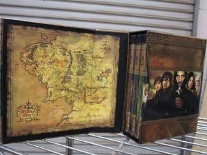 lot 103 image: BLU-RAY LORD OR THE RINGS TRILOGY EXTENDED EDITION