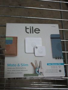 lot 17 image: TILE MATE & SLIM