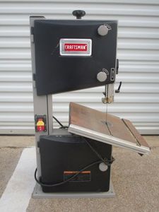 lot 80 image: CRAFTSMAN 10 BAND SAW, WORKING