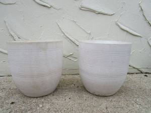 lot 124 image: OUTDOOR PLANTERS