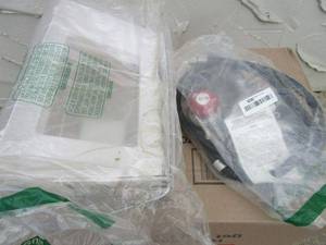 lot 130 image: 2 TIER ORGANIZER, BURNER & GASPROPANE HOOKUP