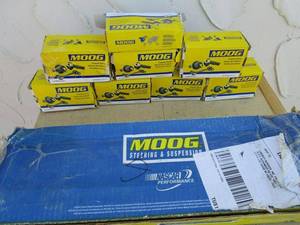 lot 195 image: MOOG CAR PARTS, OPEN BOX, STEERING & SUSPENSION, (8) BOXES CHASSIS PARTS