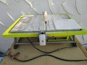 lot 199 image: RYOBI TILE SAW