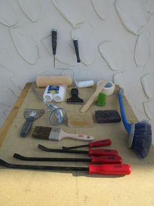 lot 218 image: PAINTING TOOLS, ROLLERS, MIXER, SANDING BLOCKS, POUR SPOUT, PRY BAR SET