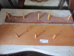 lot 89 image: 2 Wall mount keycoat hangers 14 in each