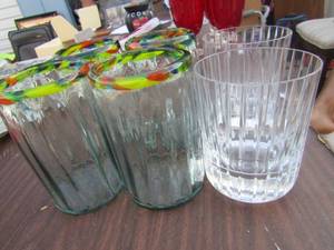 lot 25 image: BACCARAT FRANCE HIGH BALL GLASSES  X 2    & SET OF 4  MULT COLORED RIM GLASSES