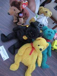 lot 13 image: TY beanie babies stuffed plush