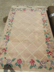 lot 147 image: ORIENTAL HAND MADE RUG  100% WOOL CHINA DESIGN,  COLOR PINK 48 X 82    OUTDOOR RUG 6 X 9 NEW