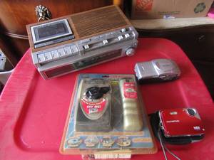 lot 151 image: GE Cassette AMFM Radio  EMERGENCY outdoor AMFM Radio plus flash light,  2  OLYMPUS CAMERAS