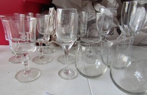 lot 154 image: 10 VARIOUS Wine BAR Glasses