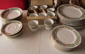 lot 156 image: Sango Noel 1990 Christmas China dishes  SERVICE FOR 8 - DINNER PLATES, BOWLS, CUPS, SAUCERS,SALADDESSERT PLATES   40 PCS  set for 8,