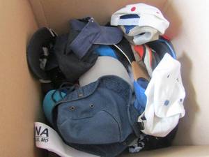 lot 178 image: Box of youth hats