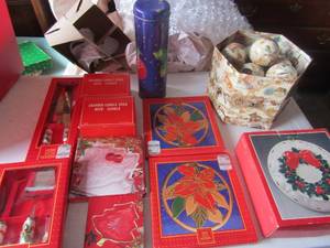 lot 186 image: CHRISTMAS LOT - WALL DECOR, Christmas candle sticks, CHEESE KNIVE W SERVER, And Christmas NUTMINT DISHES