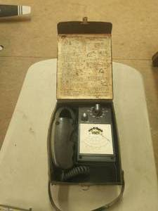 lot 24 image: Vintage Pacers Industries - clamp on meter