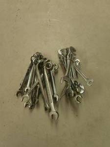 lot 27 image: Selection of Craftsman wrenches