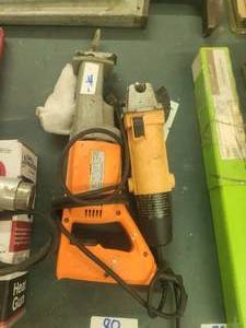 lot 80 image: Selection of power tools