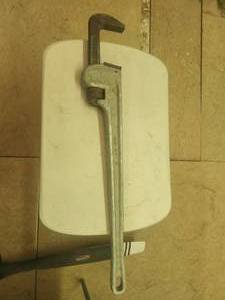 lot 84 image: HD Aluminum 36 pipe wrench