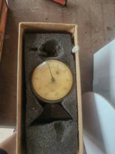 lot 166 image: Vintage Federal depth gage - Model C71-C