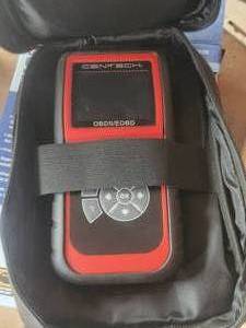 lot 170 image: Cen-Tech OBD II & CAN Scan tool