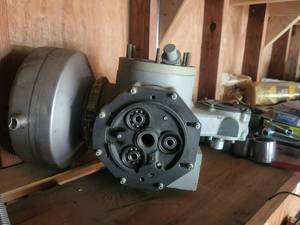 lot 186 image: Solar T-16 accessory gear case