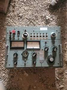 lot 251 image: Sperry Gyroscope Company - vibration analyzer