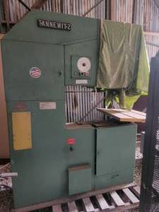 lot 269 image: Tannewitz 36 Vertical band saw - needs blade